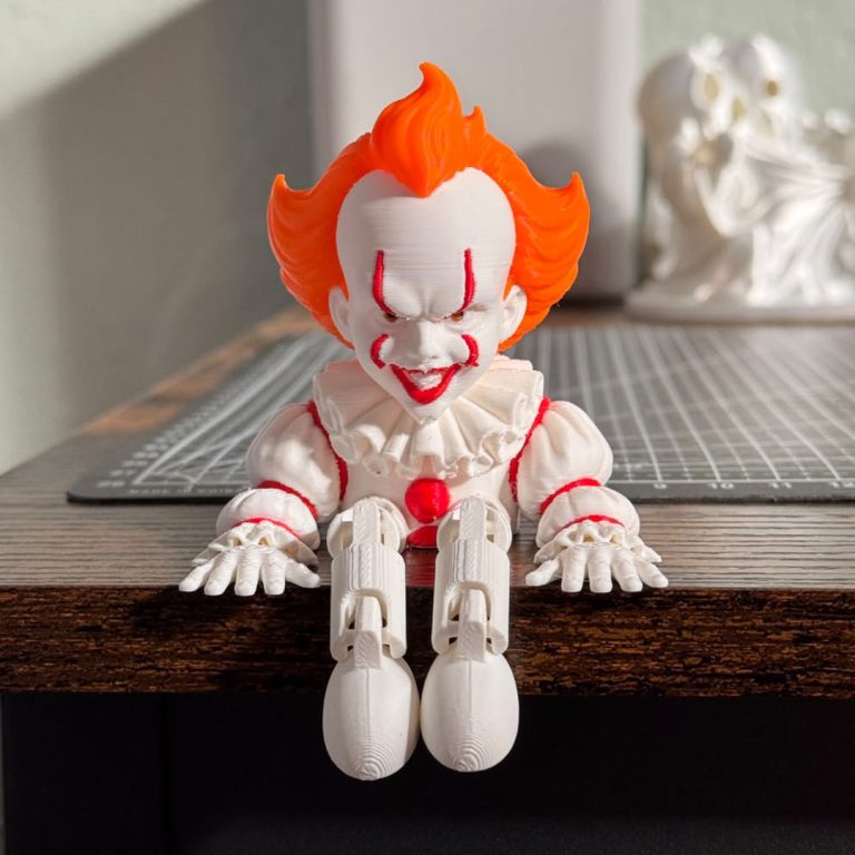 نمای رو به رو دکوری رهام طرح شخصیت ترسناک و محبوب Pennywise